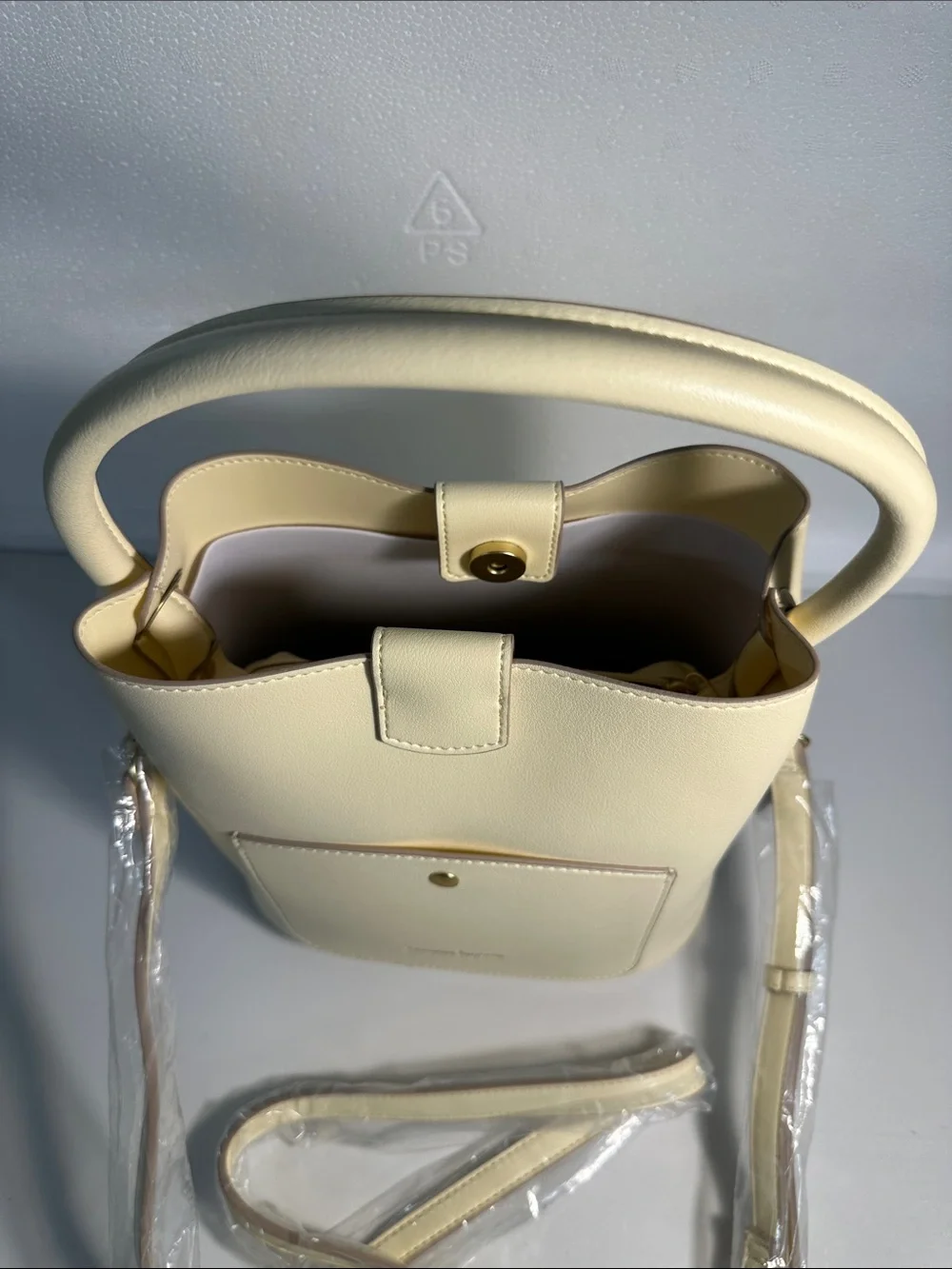 Nanette Lepore ISABELA Buttercream Shoulder or Convertible Bucket Bag-NWT - Picture 15 of 15